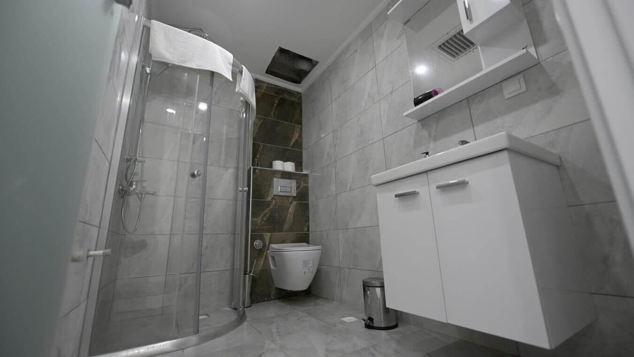 Photo of Bathroom in Demre