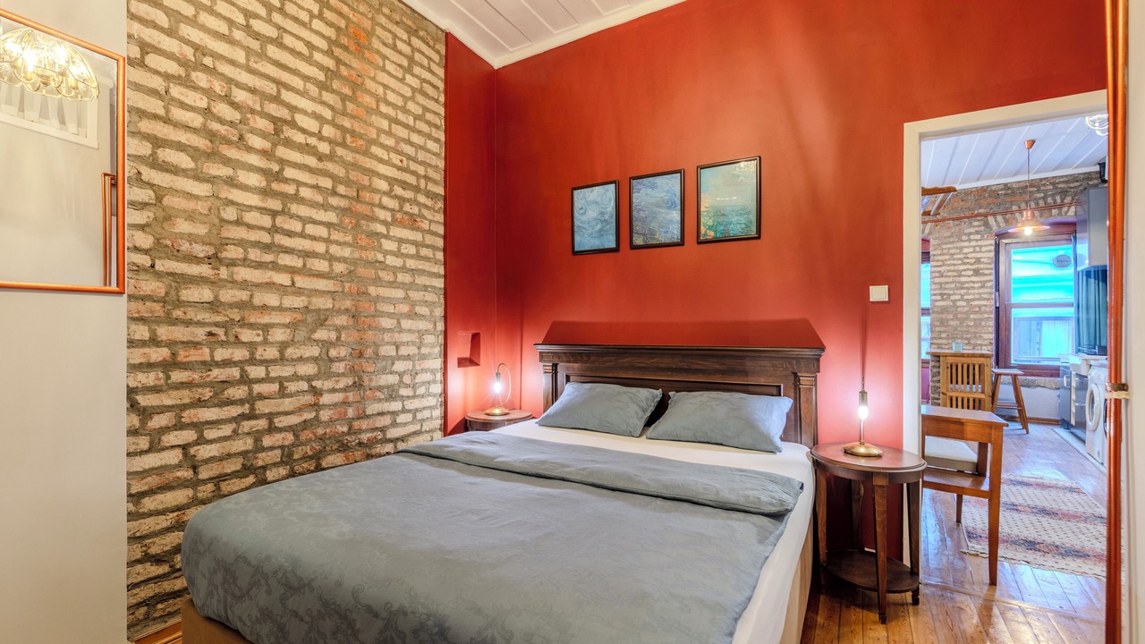 Photo of Bedroom in Galata