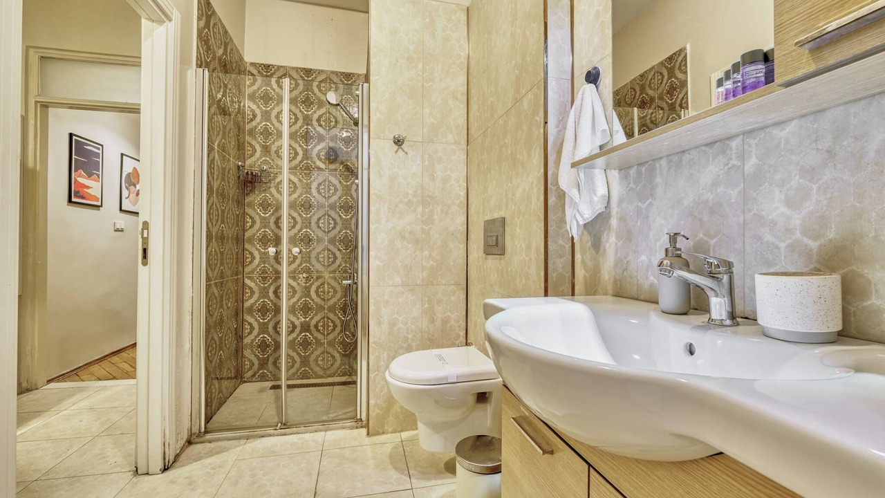 Photo of Bathroom in Taksim