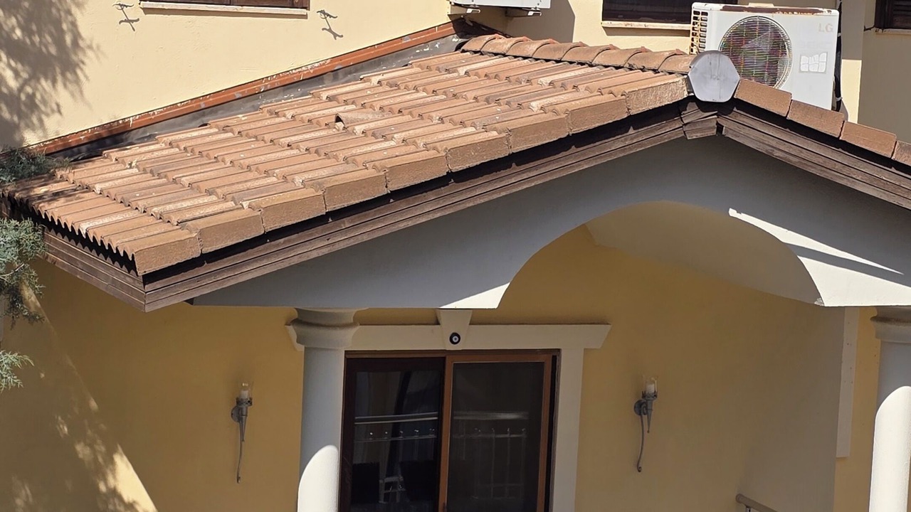 Photo of Outdoor in Side