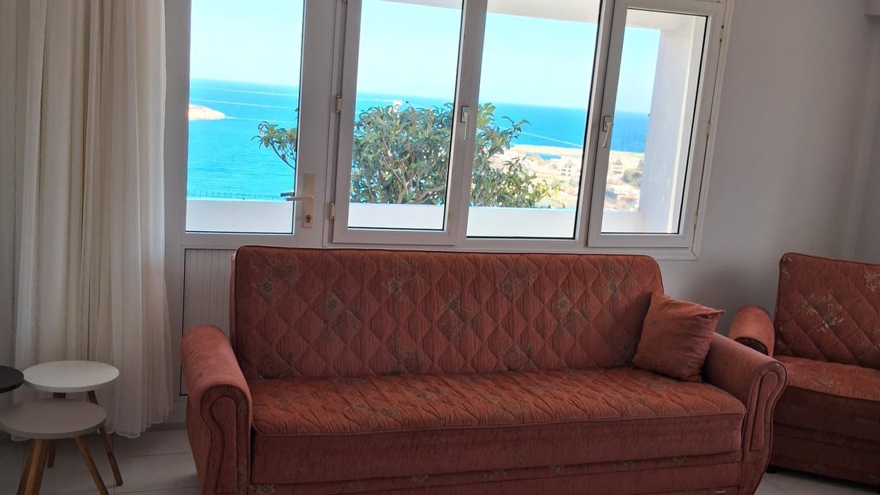 Photo of Livingroom in Karaburun