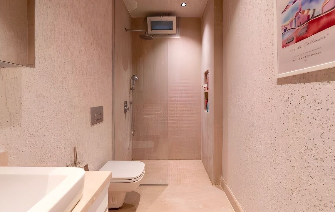 Photo of Bathroom in Gundogan