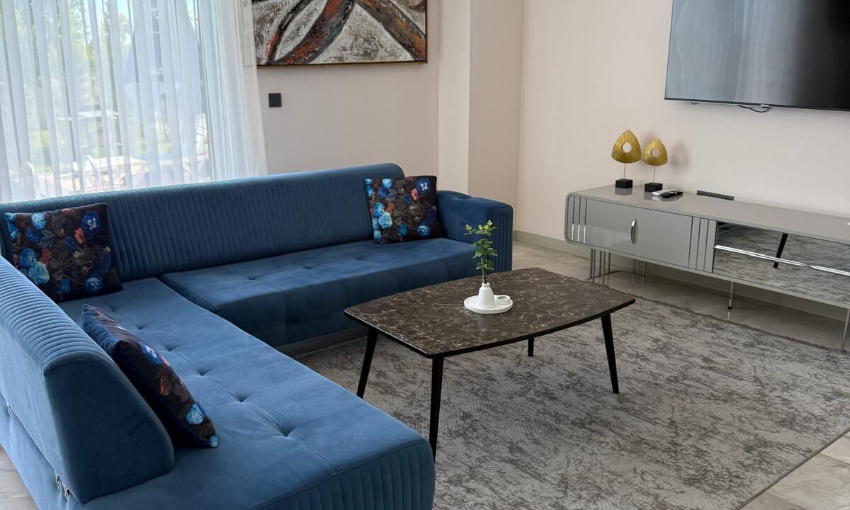 Photo of Livingroom in Side