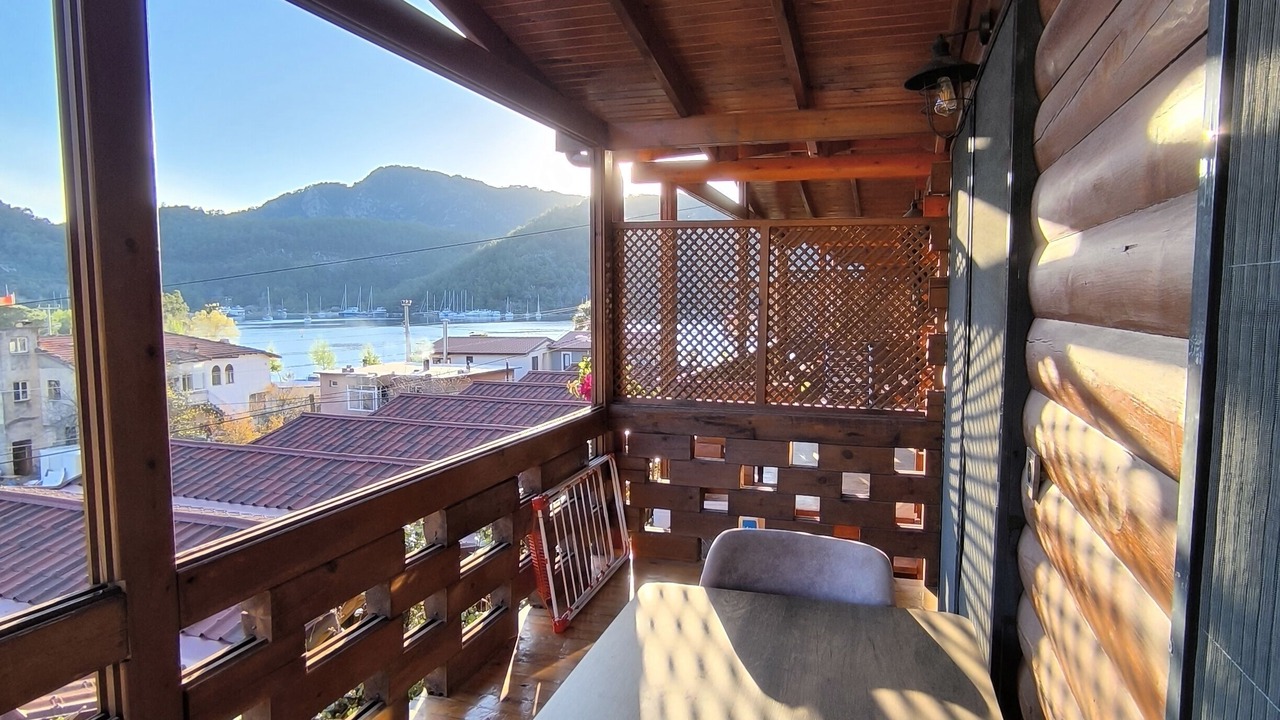 Photo of Patio Balcony in Ovabuku