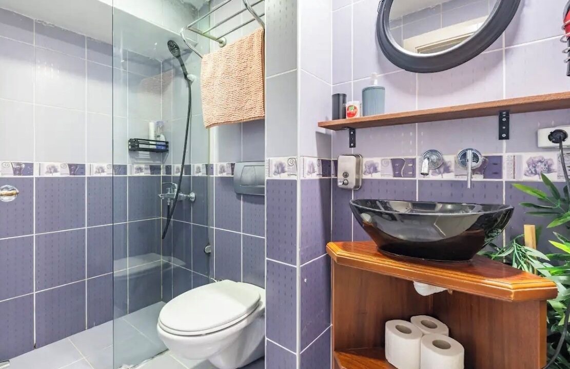 Photo of Bathroom in Pera