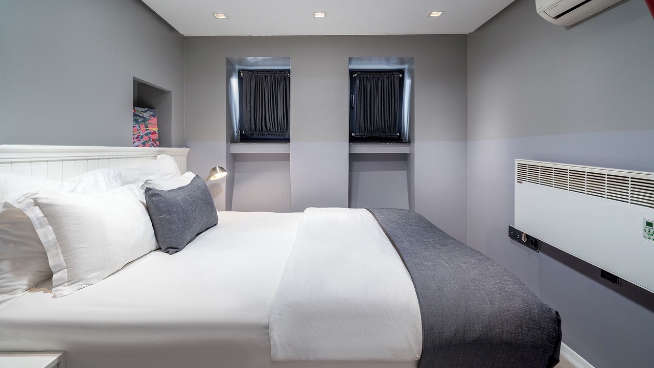Photo of Bedroom in Pera