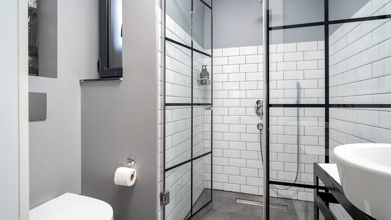 Photo of Bathroom in Pera