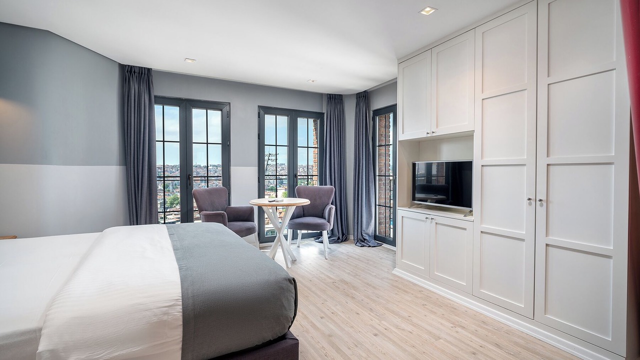 Photo of Bedroom in Pera