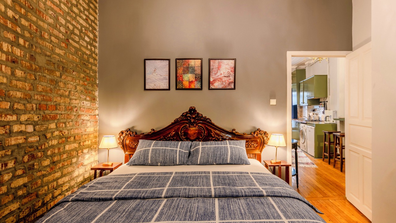 Photo of Bedroom in Galata