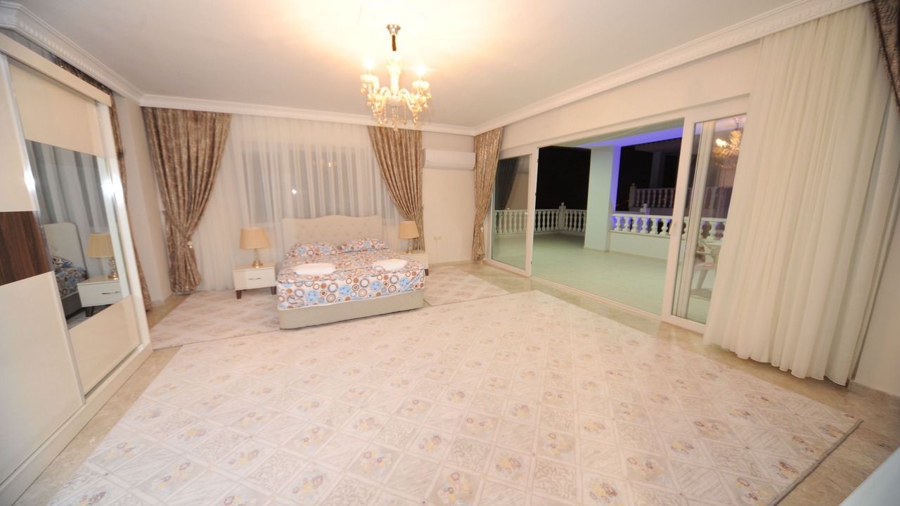Photo of Bedroom in Tepe
