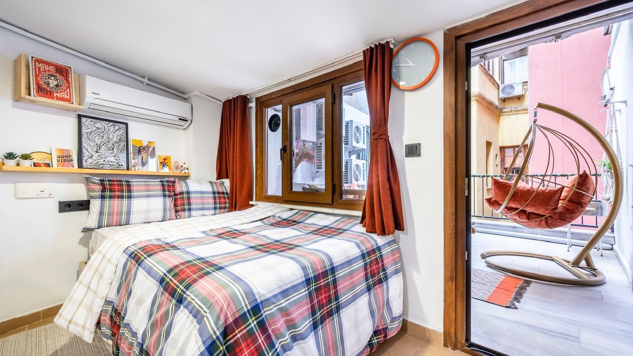 Photo of Bedroom in Galata