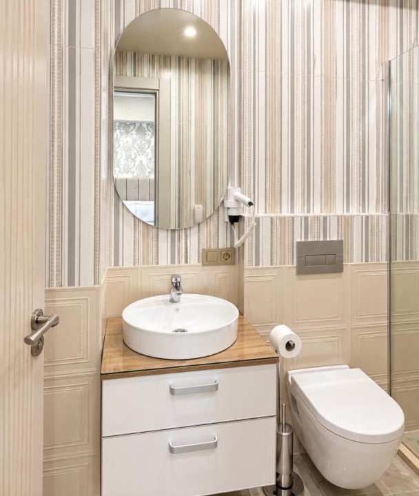 Photo of Bathroom in Old City
