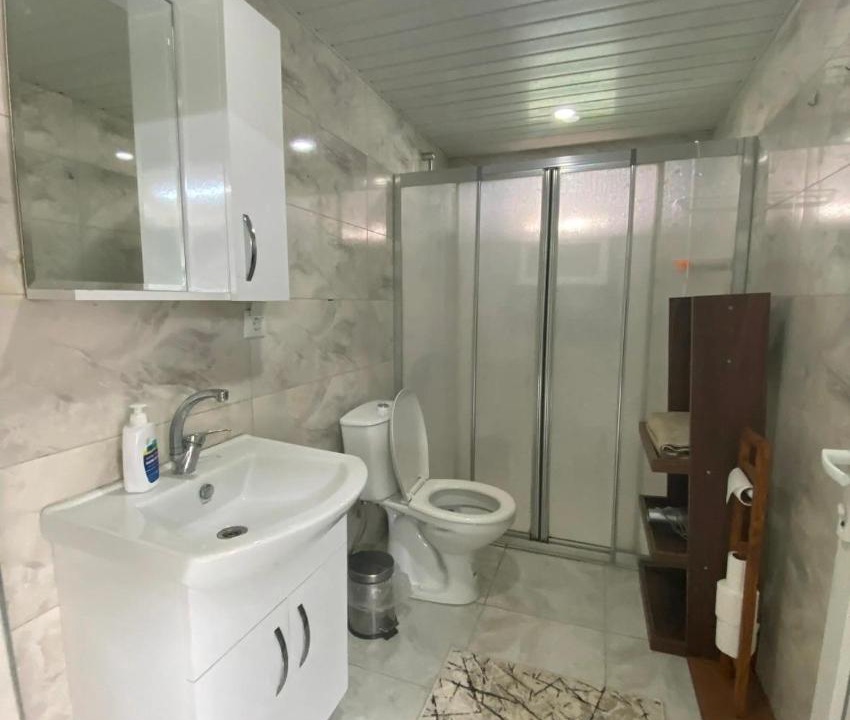 Photo of Bathroom in Lara