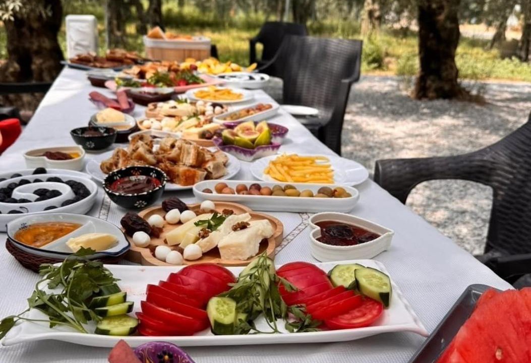 Photo of Others in Iznik