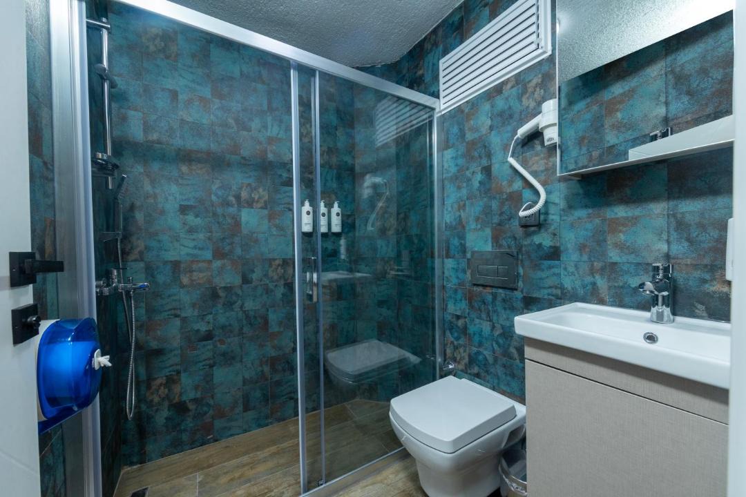 Photo of Bathroom in Golturkbuku