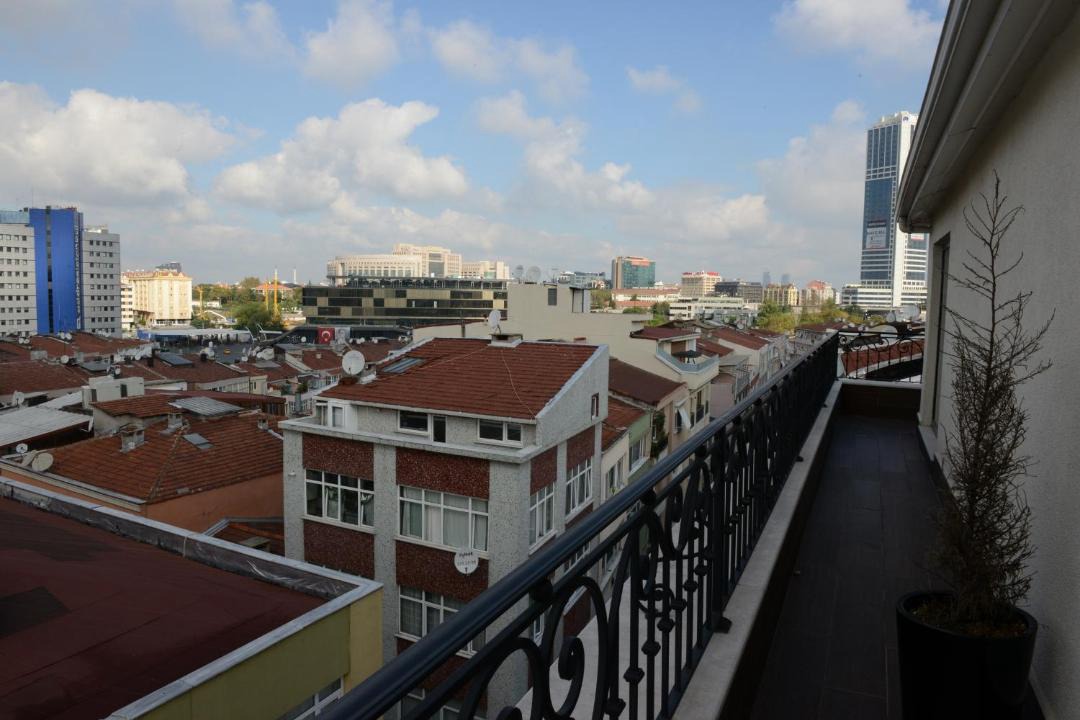 Photo of Others in Sisli