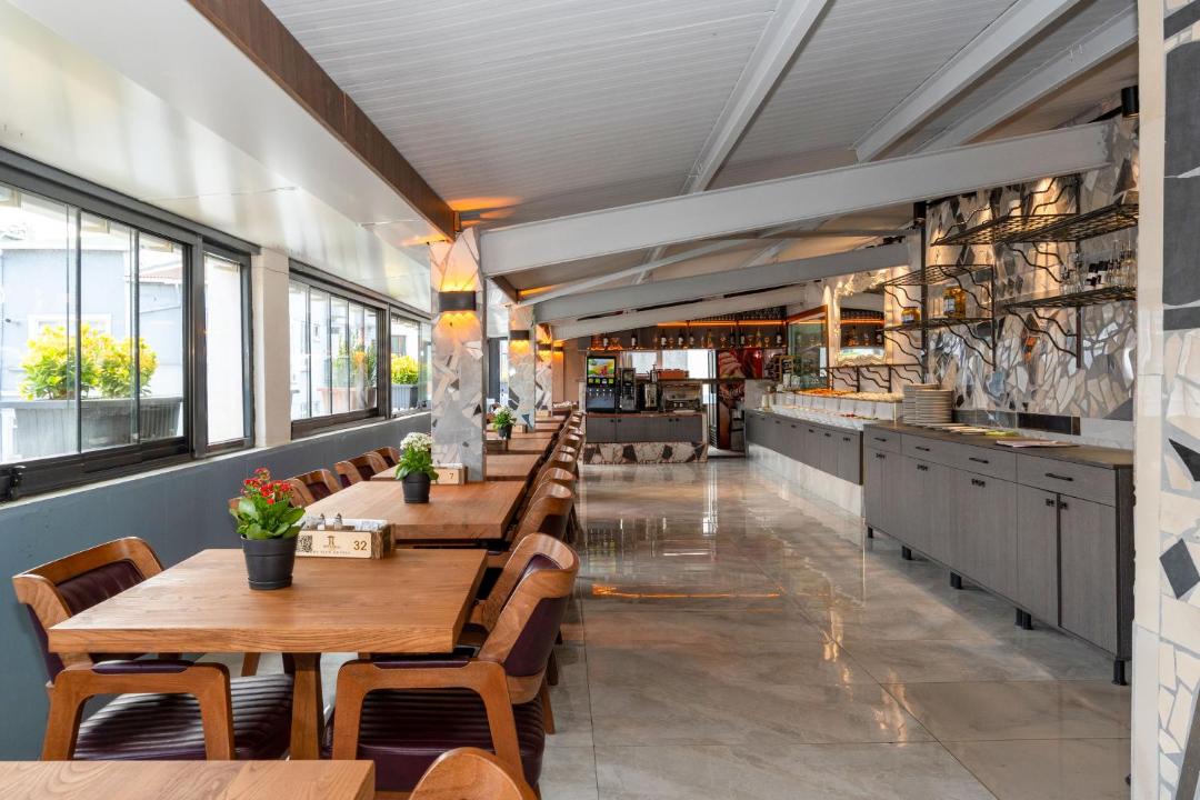 Photo of Others in Taksim