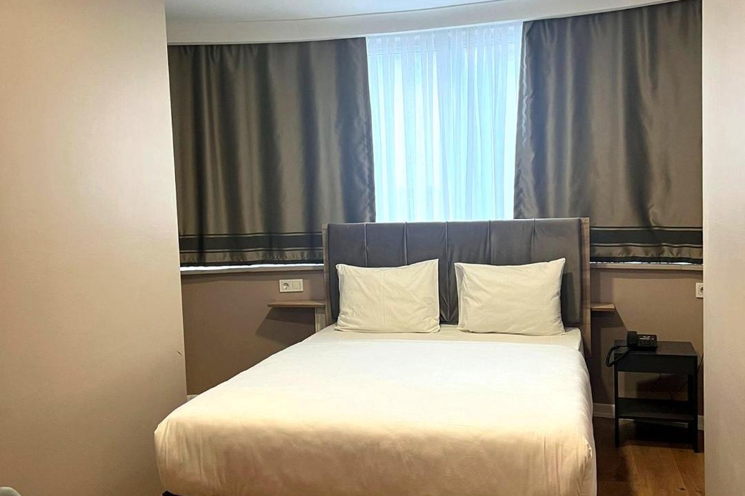 Photo of Bedroom in Pendik District