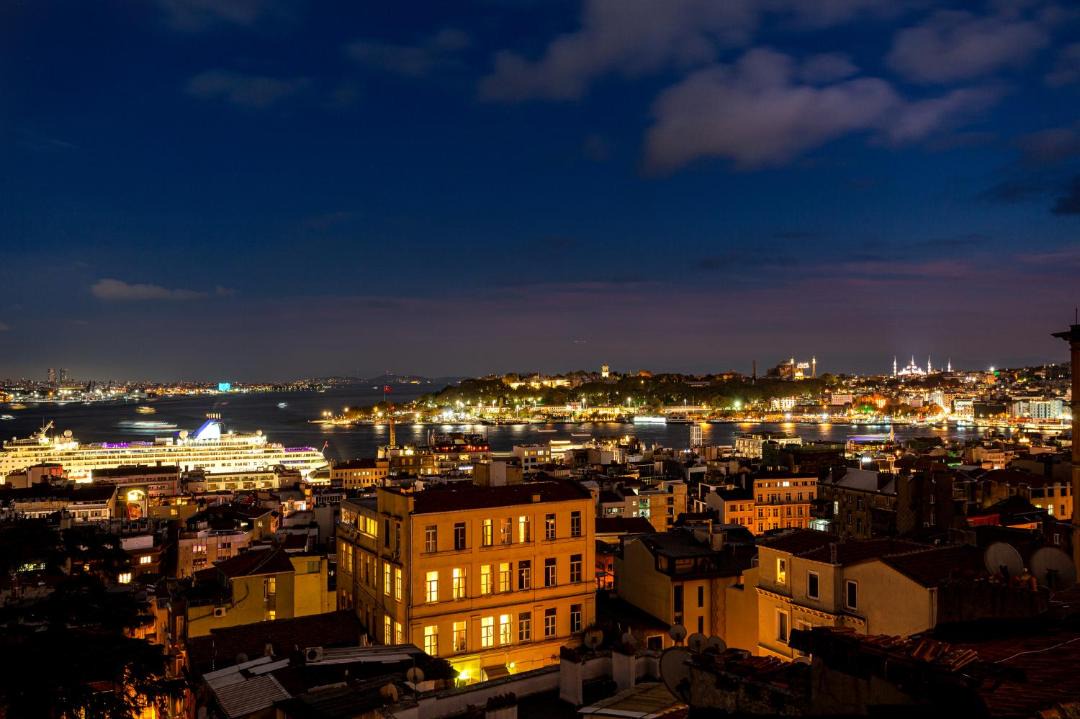 Photo of Others in Galata