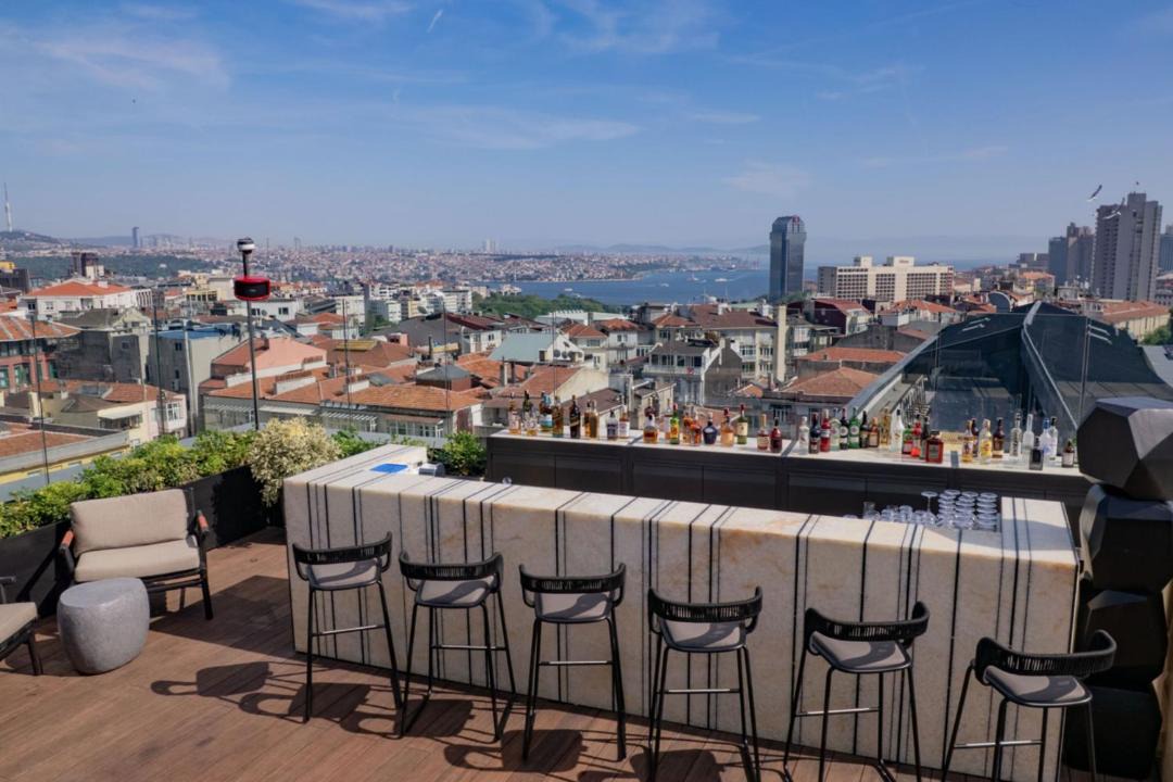 Photo of Patio Balcony in Osmanbey