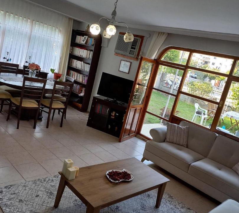 Photo of Livingroom in Armutalan