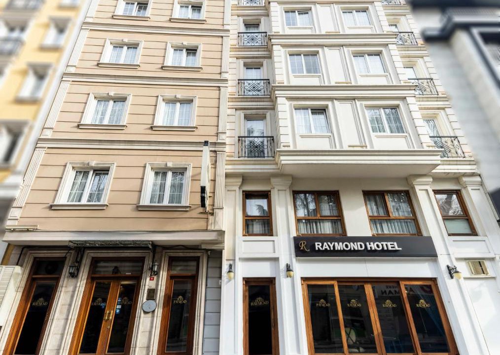Photo of Others in Cagaloglu