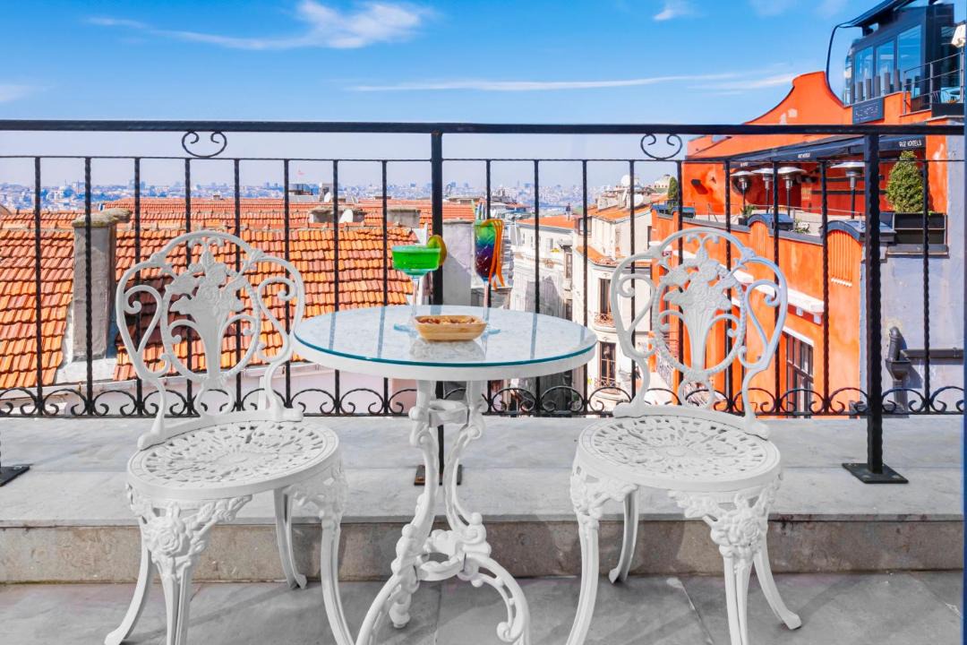 Photo of Patio Balcony in Asmali Mescit