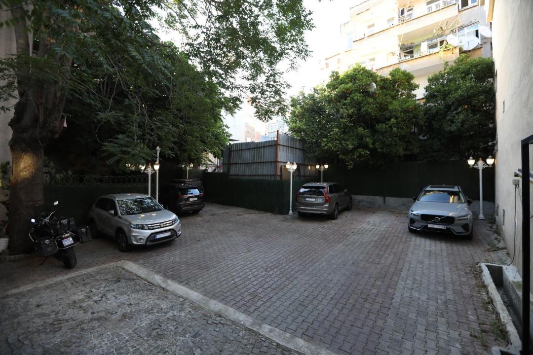 Photo of Others in Beyazit