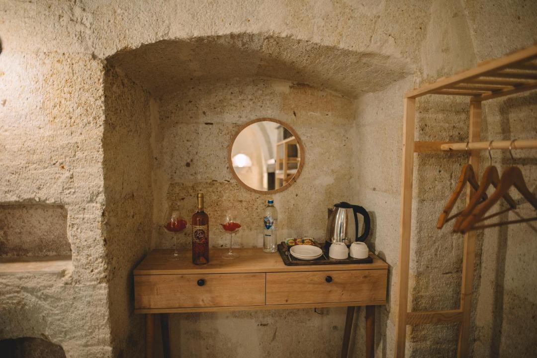 Photo of Others in Cavusin