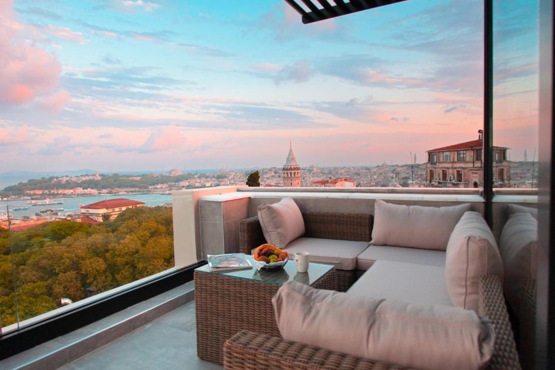Photo of Patio Balcony in Asmali Mescit