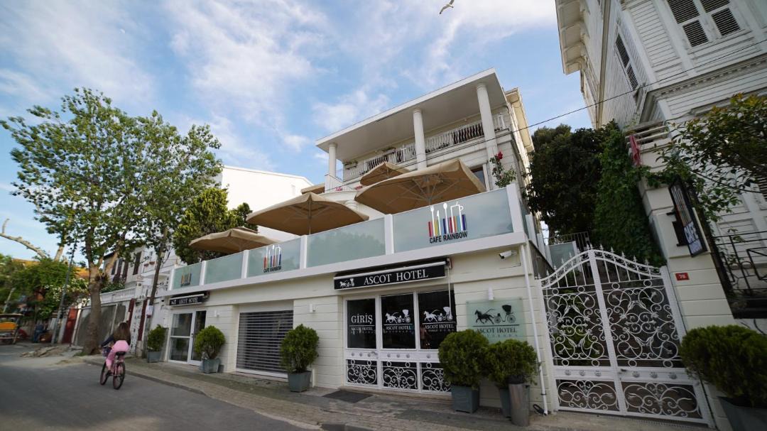 Photo of Others in Adalar