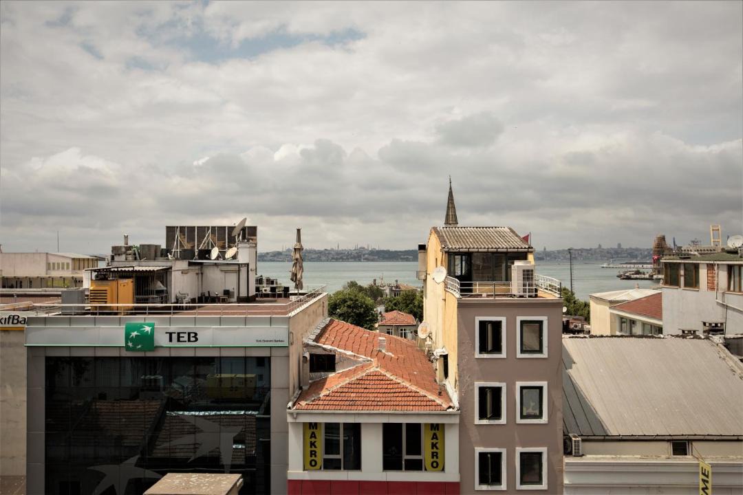 Photo of Others in Moda