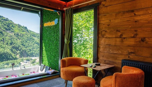 Nature Room Suite 1