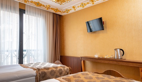 Deluxe Twin Room, City View