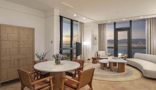 Grand Suite, Balcony