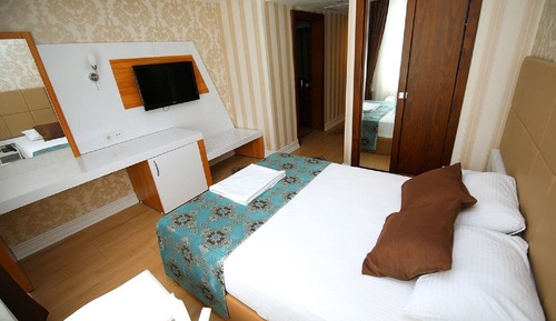 Family Studio Suite