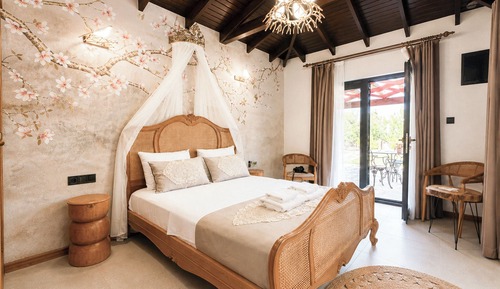 Honeymoon Double Room