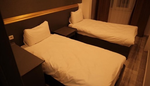 Basic Twin Room