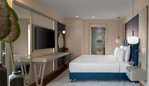 Premium Sunset Suite With Balcony