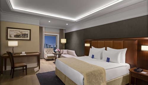 Superior Suite