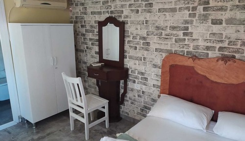 White Room