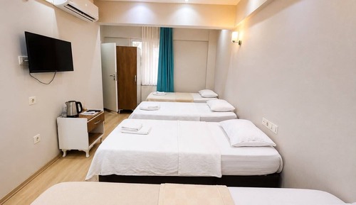 Family Quadruple Room, Garden View