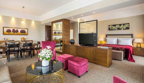 Family King Suite
