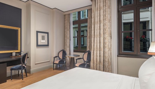 Room, 1 King Bed, Accessible