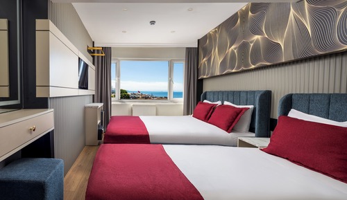 Standard Triple Room, Sea View