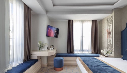 Deluxe Single Room