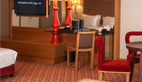 One Bedroom Suite