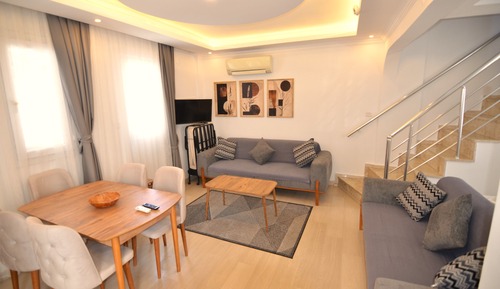 Deluxe Apartment