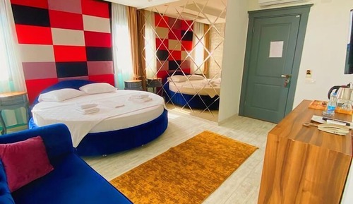 Exclusive Room