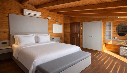 Double Room, Balcony